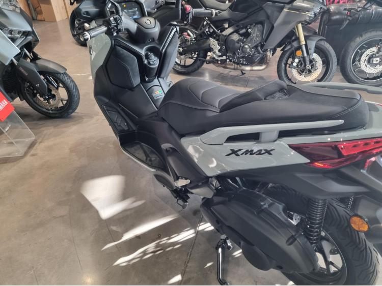 YAMAHA XMAX 125 TECH MAX