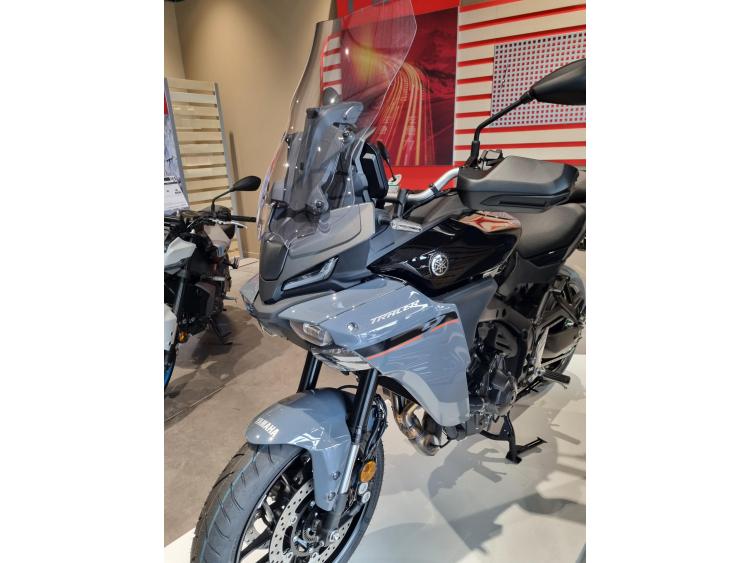 YAMAHA TRACER 9 Y-AMT