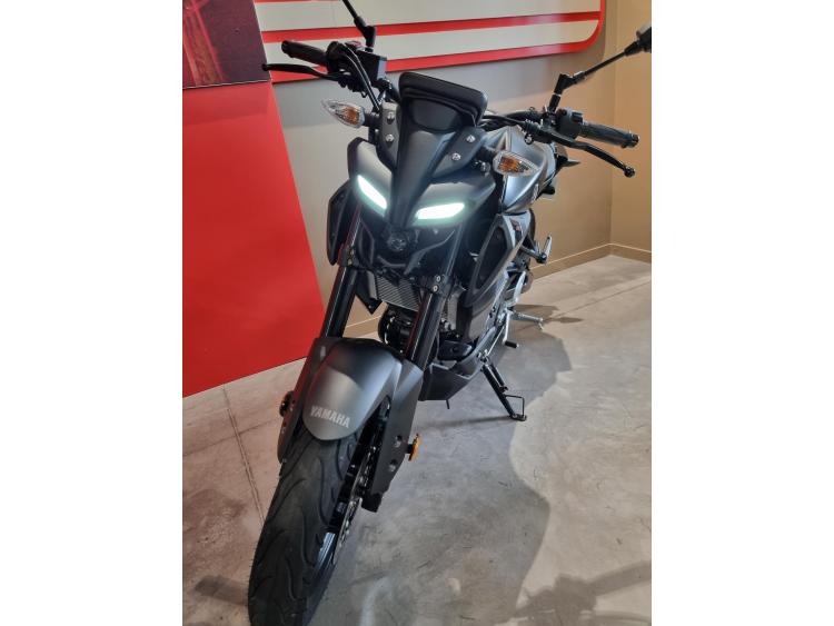 YAMAHA MT 125 ABS
