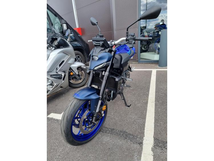 YAMAHA MT07 Y-AMT 